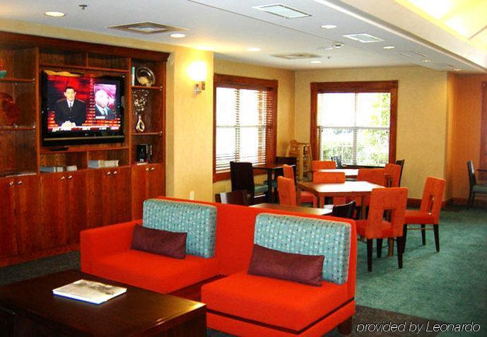Residence Inn By Marriott Lake Norman Huntersville Dalaman gambar